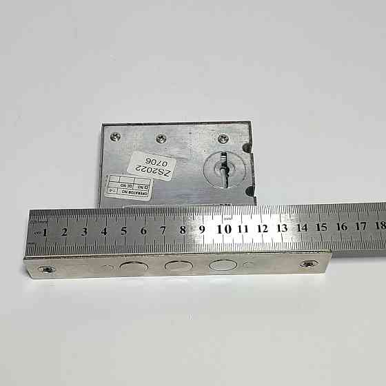 Замок врізний сувальдний Avers 10.01 Харків