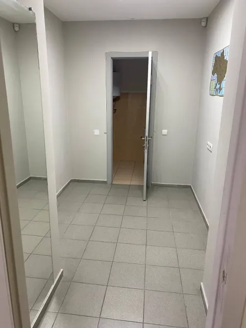 Невеликий офіс в районі ЖК "Панорама" свіжий ремонт, 2 вікна, своя вода і каналізація, кондиціонер. Дніпро - фото 4