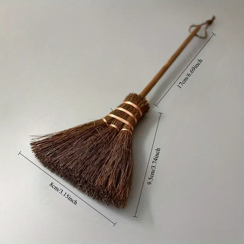 Мини метла декоративная из натуральной соломы – аксессуар для декора и ритуалов Киев - изображение 2