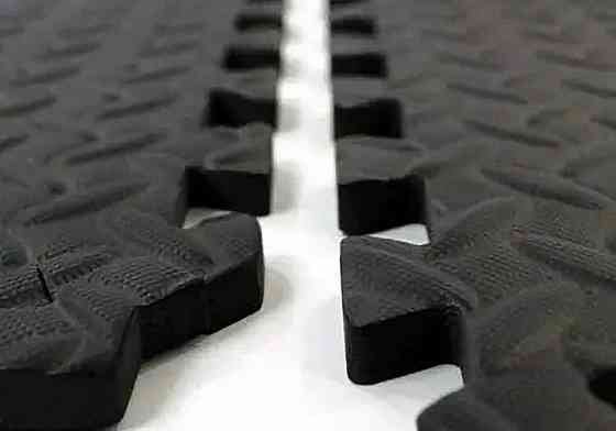 Татамі мат EasyFit SwallowTail 4 шт (60х60х1 см) пазл хвіст ластівки з бортиком Коломия