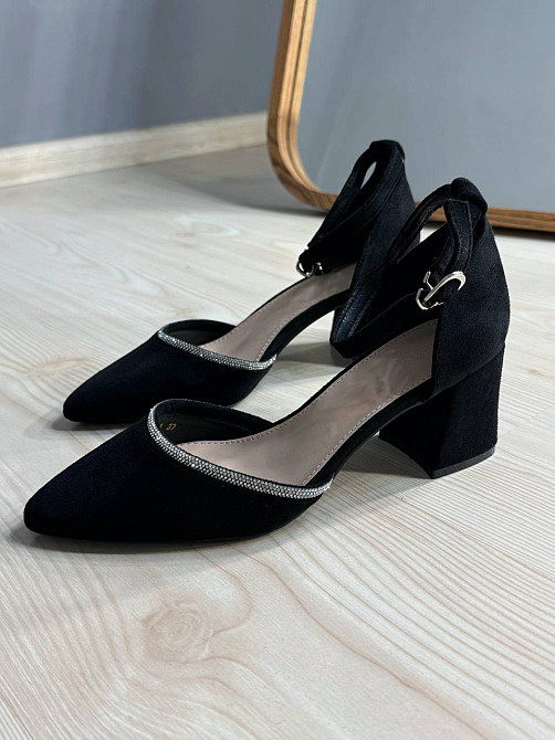 Туфли женские Meideli 2813-1 лодочки с ремешком замшевые со стразами на каблуке черные, 40, 25 см Киев - изображение 6
