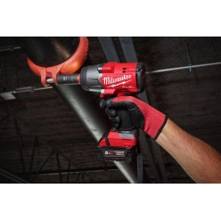 Гайковерт високомоментний акумуляторний MILWAUKEE 1/2" M18 FHIW2F12-502X, 2034Нм : з АКБ 18V 2шт-5 Ah+ЗП, кейс Київ - фото 7
