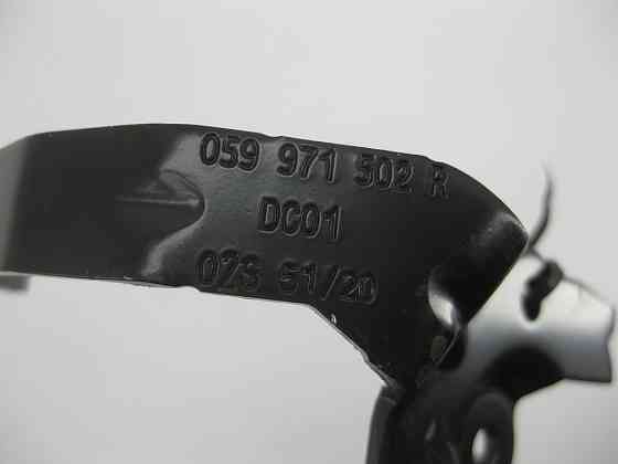 VAG  059971502R Тримач дротів металевий на кришці клапанів лівої головки Одеса