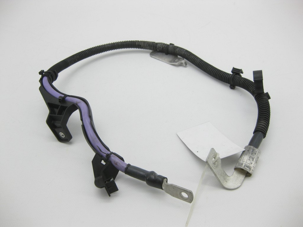 VAG  4M0971349Q Провід для плюсової клемми АКБ та генератора Одесса - изображение 2