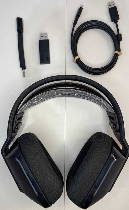 Игровые беспроводные наушники Logitech G733 Lightspeed Wireless. Киев - изображение 4