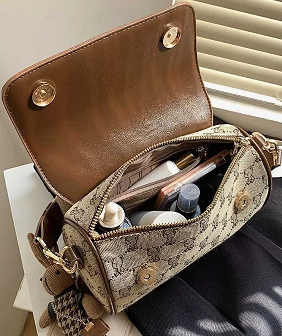 Женская сумка кросс-боди через плечо с брелоком. Харьков - изображение 2