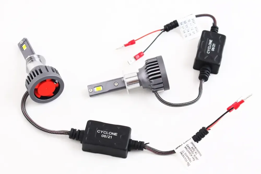 Лампа диодна H1 12В 10 000лм/5500K/50Вт/CSP3570 Cyclone з кулером Вінниця - фото 1