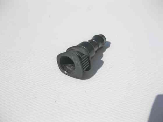 Mercedes-Benz  A2108690224 Штуцер шлангу фароочисника E-Class W210 S-Class W220 W221 A-Class W169 CL C215 C216 SLK R170 R171 CLK C208 Одеса