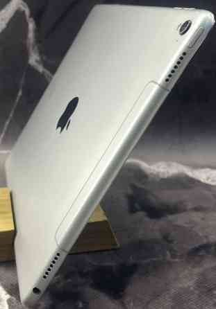 Планшет iPad Pro 9.7 128 GB Space Gray Wi-Fi. Киев