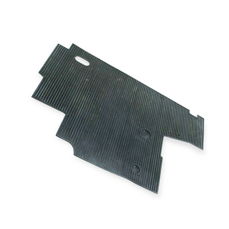 Килимки мтз мк (лівий) салону Мукачево - фото 1