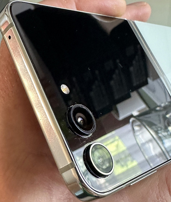 Смартфон: Samsung Galaxy Z Flip 5 F731B 8/256Gb. Mint Київ - фото 4