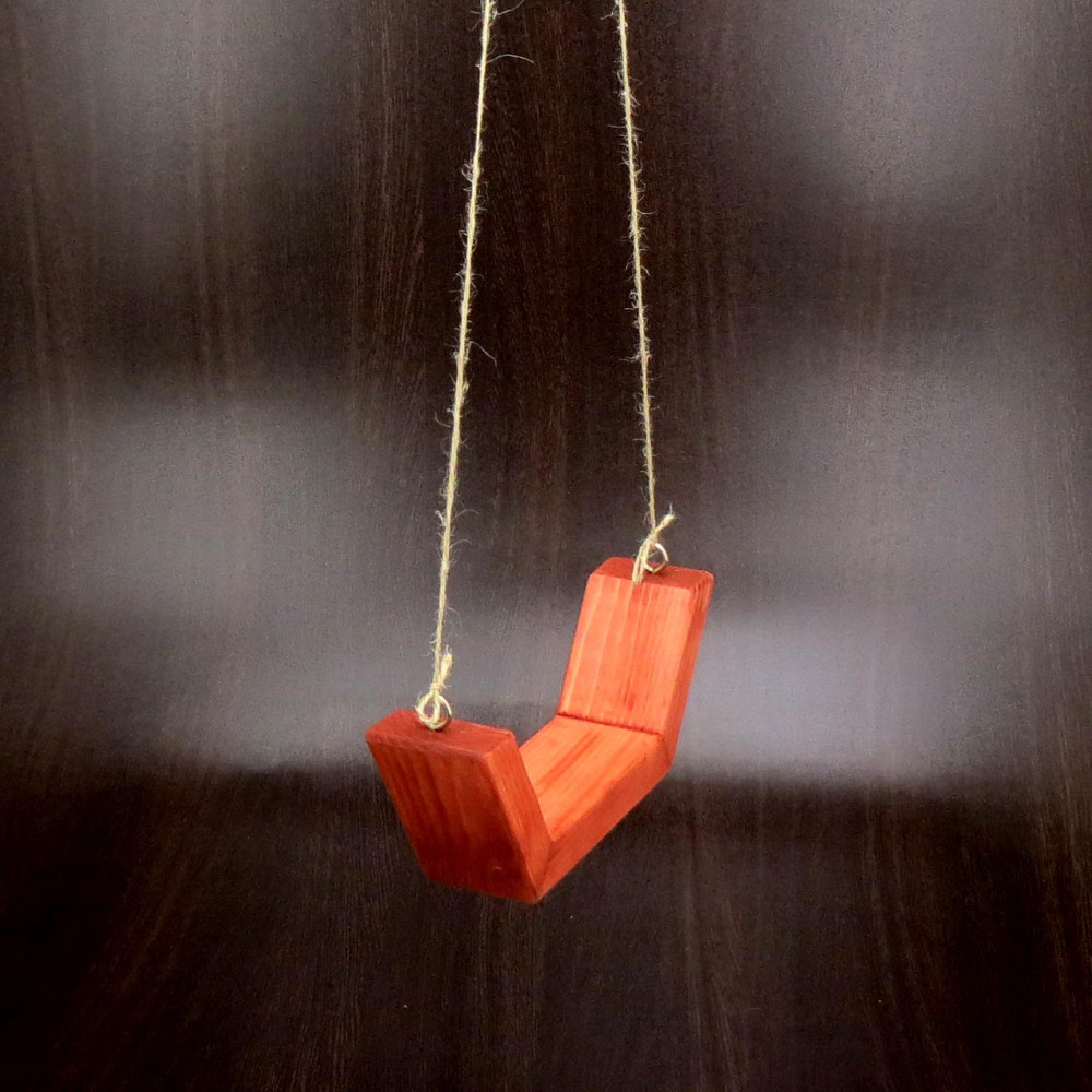 Полка настенная для цветов 