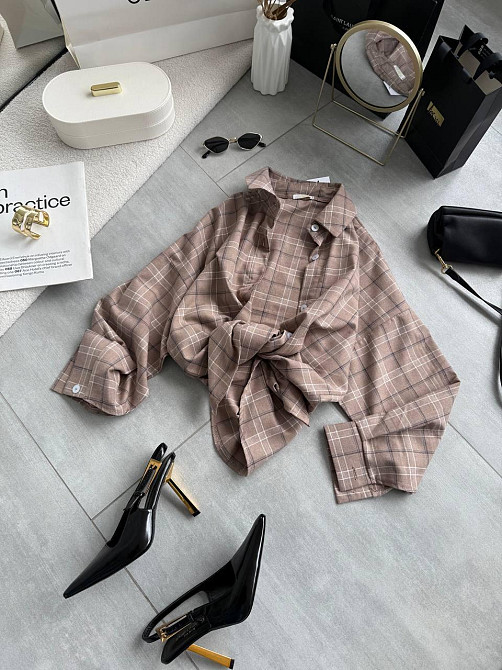 Женская трендовая оверсайз рубашка в клетку костюмный тиар Беж Одесса - изображение 7