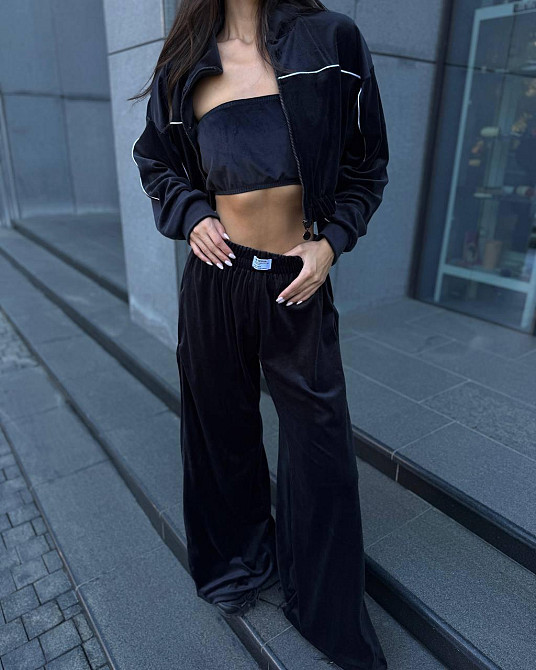 Жіночий теплий стильний костюм трійка з мʼякого велюру Одеса - фото 3