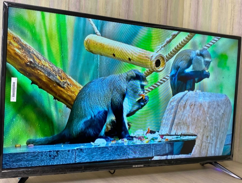 Телевізор Безрамний ТОНКІЙ: Samsung 32" 4K, Smart TV, HDR, T2. Харків - фото 5