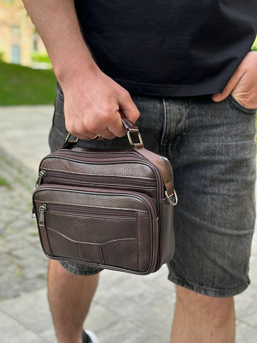 Мужская кожаная сумка барсетка 24×16×6.5, мессенджер через плечо с ручкою коричневая BEXHILL 61881B Каменское - изображение 10