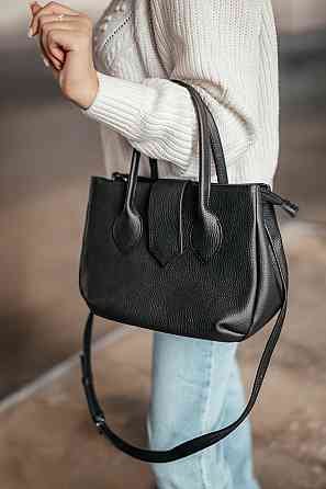 Сумка женская кожаная большая Луизианна черная 28*20*10 см, базовая черная сумка, стильная с Киев