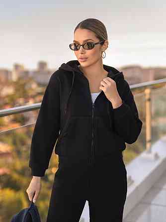 Утепленный спортивный костюм женский 