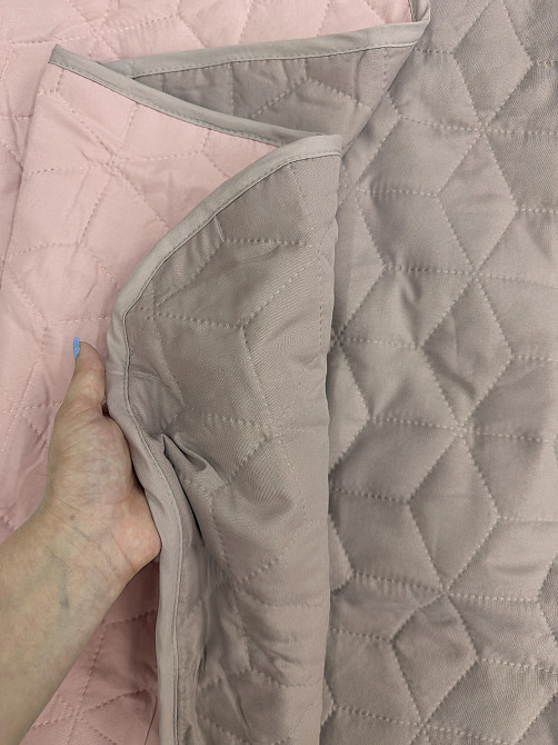 Покрывало двустороннее Decorator Microfiber куб 141х215 см какао с розовым (85-189) Киев - изображение 2