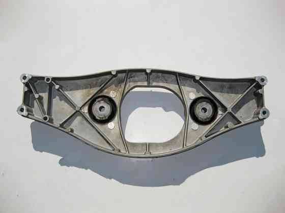 Mercedes-Benz  A2213503608 Передній кронштейн заднього редуктора S-Class W221 Одеса