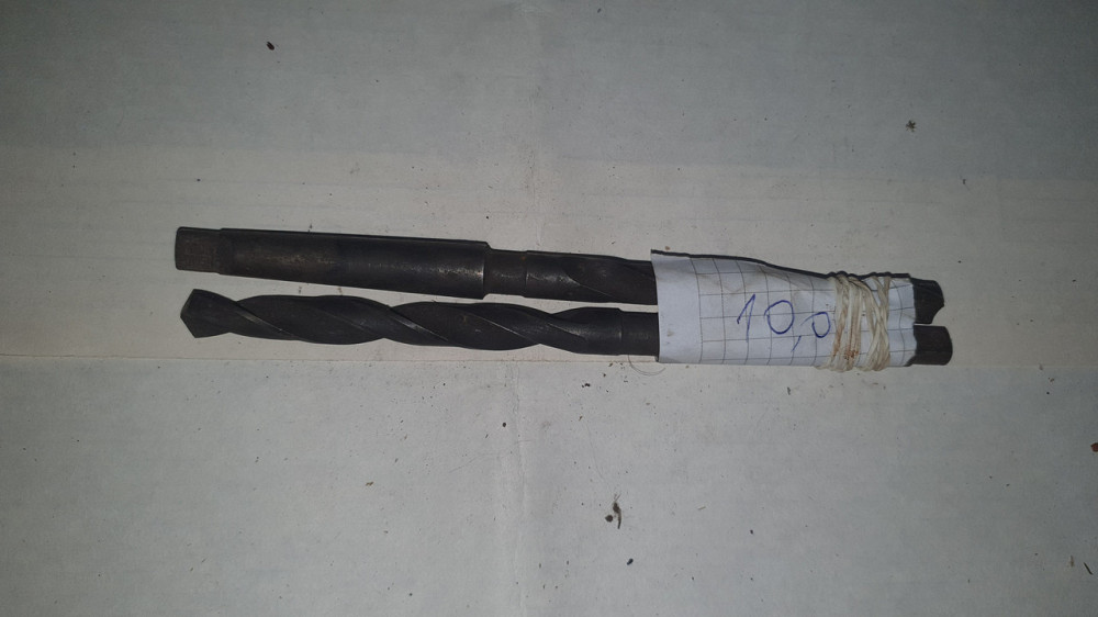 Сверло с коническим хвостовиком 10.0 мм. Р6М5. СССР. Харьков - изображение 1