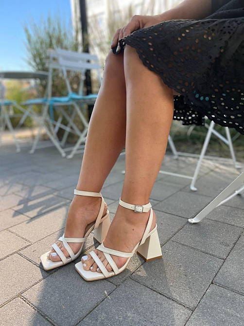 LIRIO Шкіряні босоніжки жіночі бежеві на підборах LIRIO L0282/8073-68 літні р. 35-39 / Босоніжк Коломыя - изображение 2