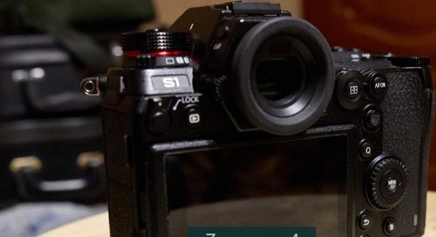 Фотоаппарат полнокадровый Panasonic S1 body. Киев - изображение 2