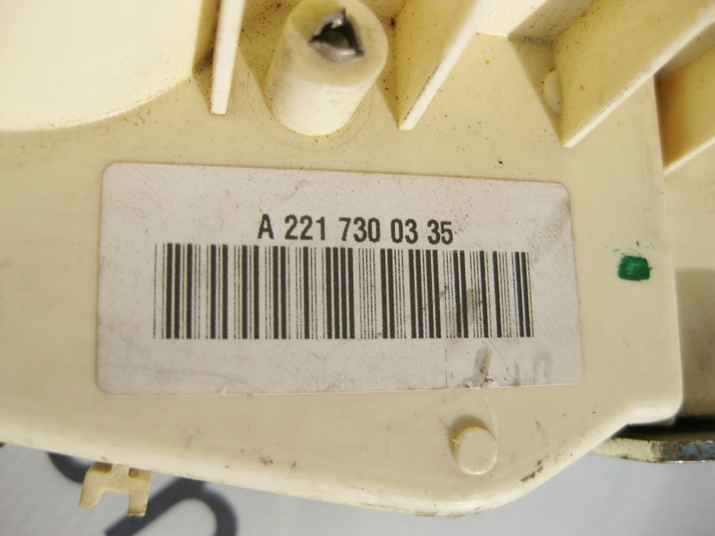 Mercedes-Benz  A2217300335 Замок задніх лівих дверей з дотяжкою S-Class W221 Одесса - изображение 3