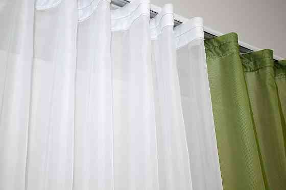 Кухонний комплект VR-Textil № 051к тюль і шторки з підв'язками оливковий з білим 270х170 см (50-243) Київ