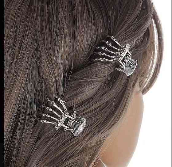 Мини крабики для волос “Скелетная рука”, 2 шт Киев