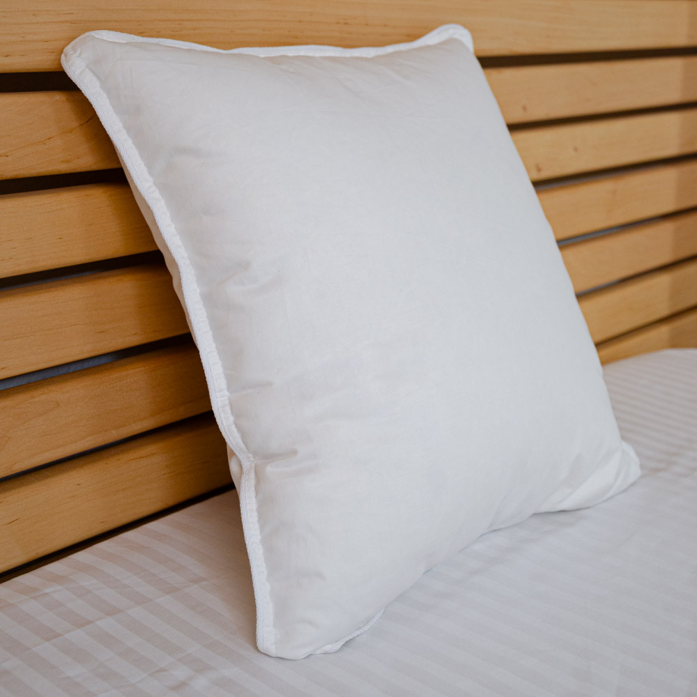 Подушка пухова преміум якості YouStar 50% пух 50% перо Сатин - пружна 40x40 см (Білий) Суми - фото 1