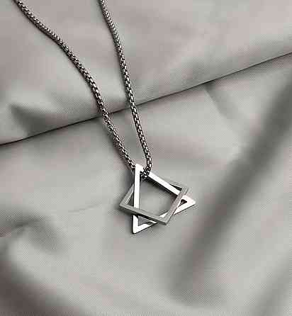 Кулон геометрический квадрат и треугольник черно серебристый мужское ожерелье минимализм 65 см Киев