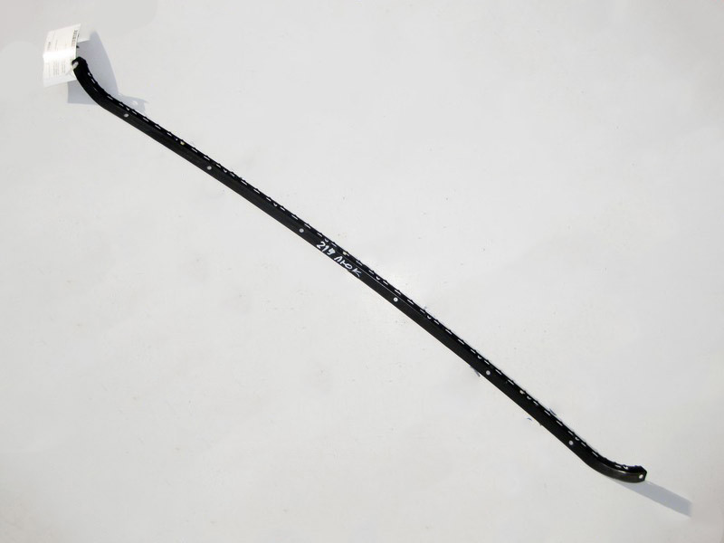 Mercedes-Benz  A2197820024 Направляюча ущільнювальна гумка отвору електролюка спереду CLS C219 Одесса - изображение 2