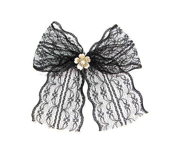 Брошь для одягу або на комір з мережива Бант Київ - фото 1