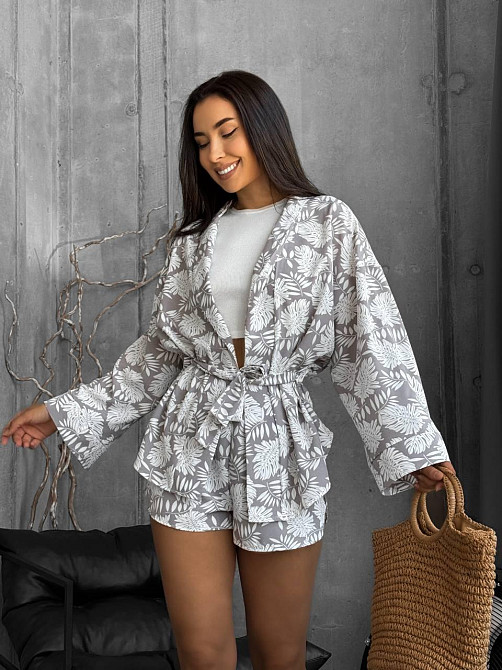 Женский летний принтованный костюм двойка: рубашка-кимоно и шорты софт Одесса - изображение 2