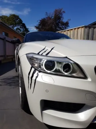 Наклейка на авто в виде Царапины Когтем Черная Киев