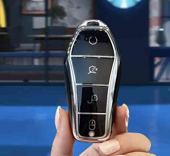 Захисний чохол для автомобільного ключа BYD Чорний зі сріблястим Смела