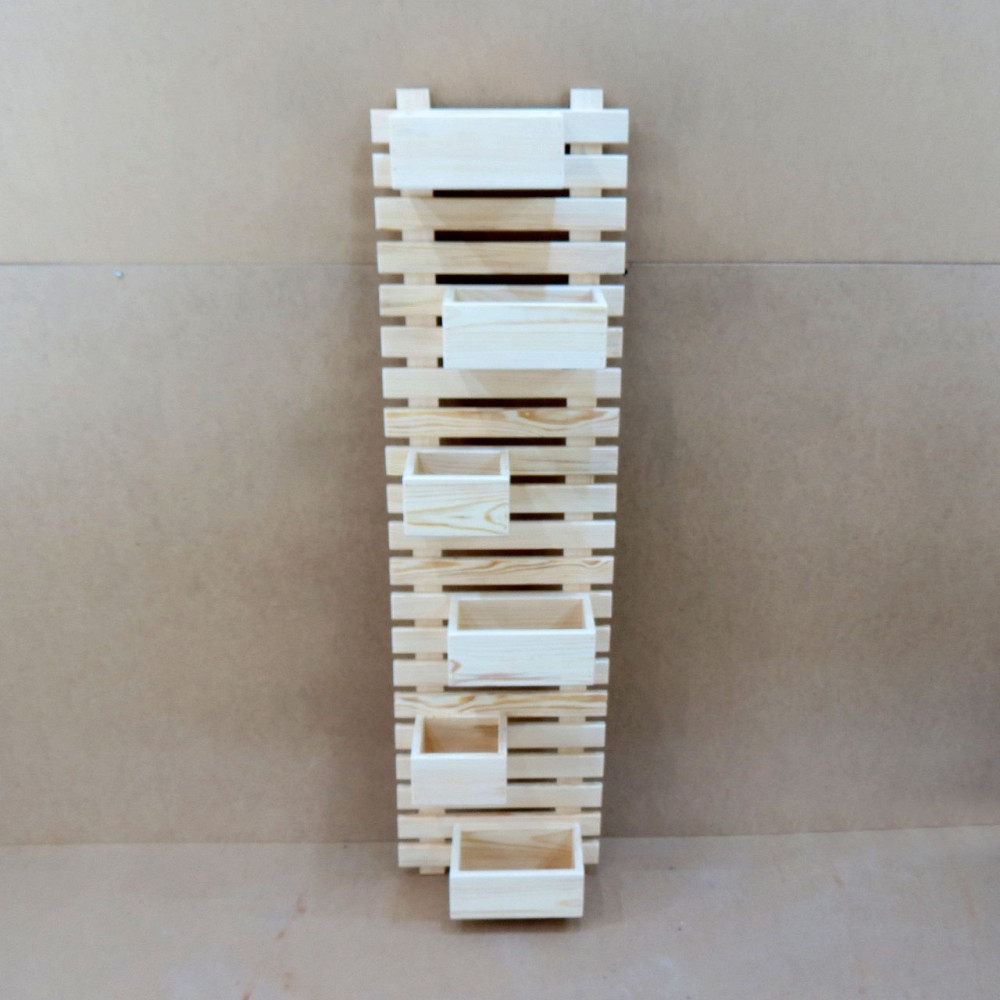 Полка настенная для цветов 