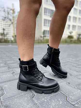 Molly Черевики жіночі MOLLY чорні натуральна шкіра зима висота 13 см (5165) Коломыя