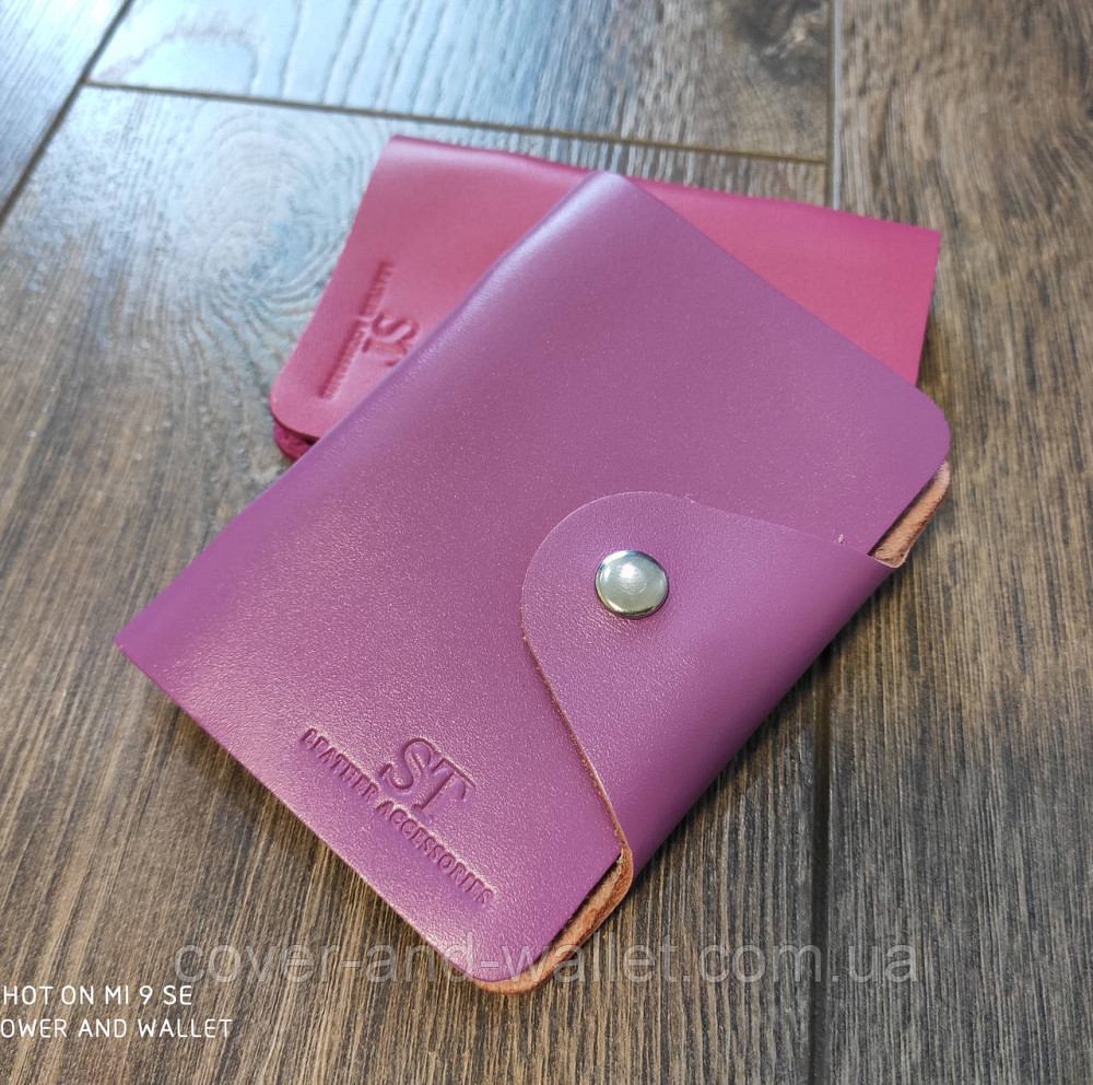 Яскрава маленька жіноча візитниця з шкіри ST Leather Київ - фото 1