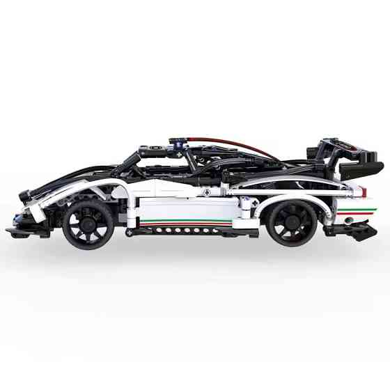 Конструктор Спортивная машина “Pagani” на радиоуправлении на 457 деталей Каменец-Подольский