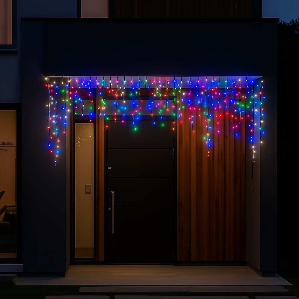 Garlando Новорічна гірлянда вулична Бахрома 6 м 105 LED білий провід Мультиколор 6MWMLNEW Коломия - фото 1