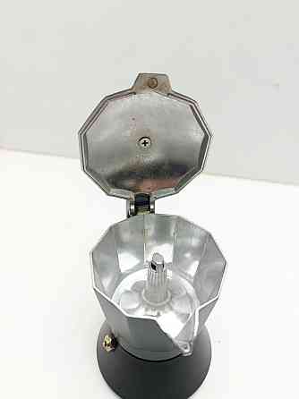 Гейзерна кавоварка A2ZWORLD (товар вживаний) Луцк