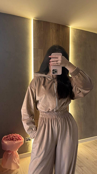 Жіночий стильний повсякденний комбінезон велюр плюш Бежевий, 42/44 Одеса - фото 2