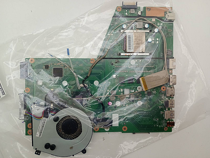 Материнська плата для ноутбука ASUS F551CA (Б клас) Луцьк - фото 1