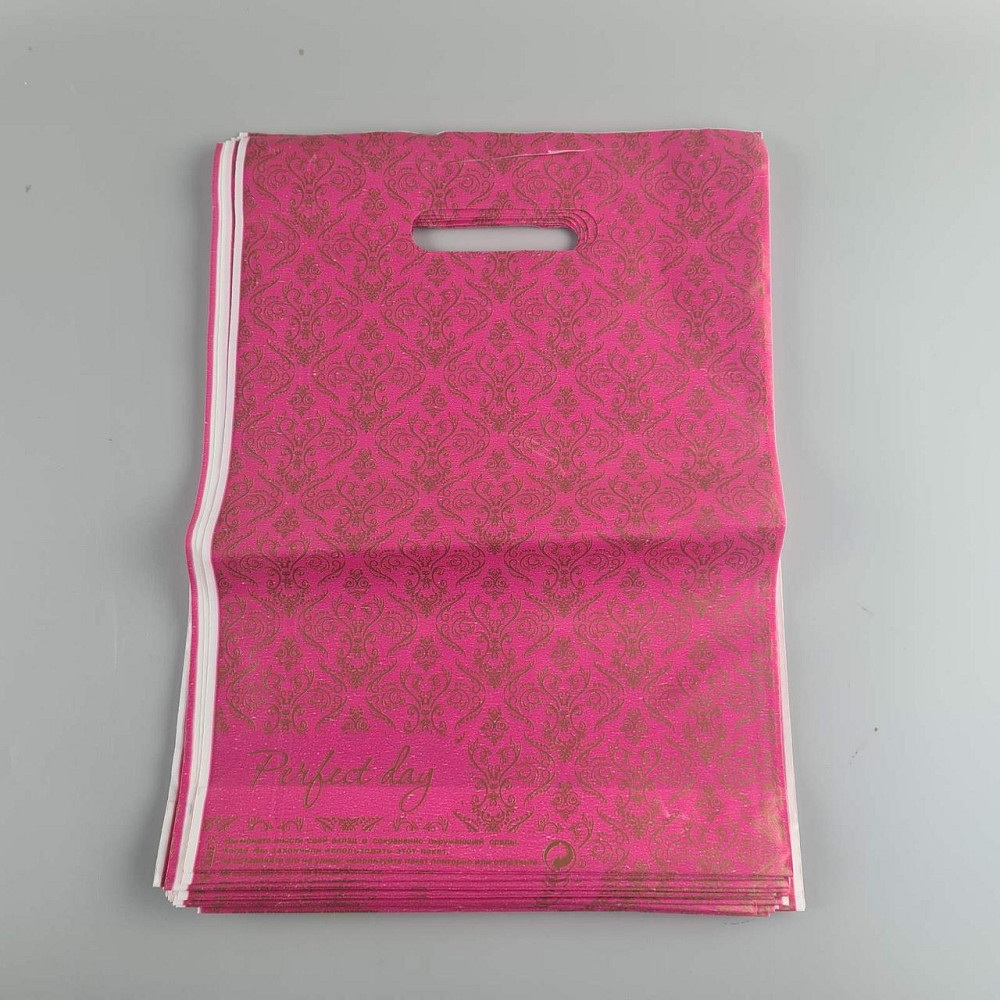 Пакети з вирубаною ручкою (25*35+3)"ПЕРФЕКТ" КРАСНИЙ ХВГ (25 шт.) Харків - фото 1