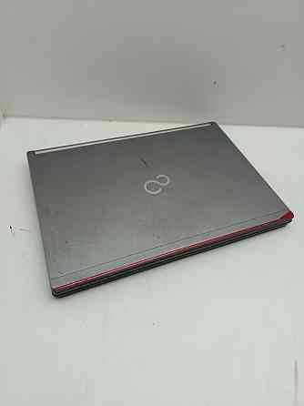 Ноутбук fujitsu e736 i5-6300/4 gb ddr/ 0gb АКБ- (Б клас) Луцк