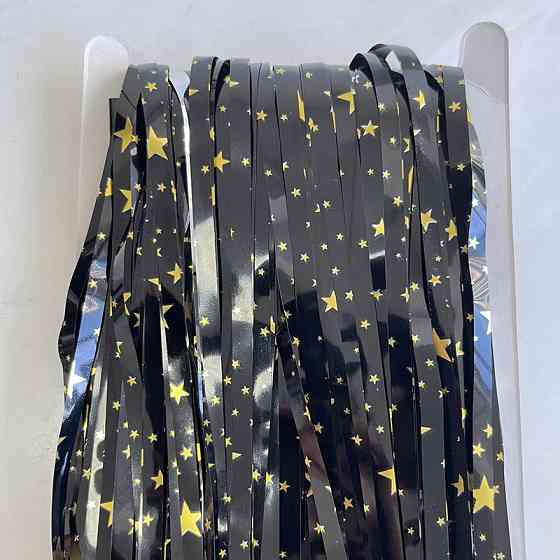 Дощик для фотозони з принтом зірочок 2 м на 1 м чорно-золотистий Київ