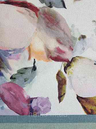 Обои виниловые на флизелиновой основе Rasch Florentine 1.06х10 цветы крупные сиреневые синие розовые  на белом Киев