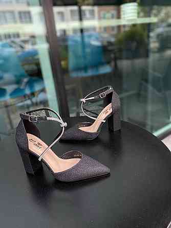 YES MILE Босоніжки жіночі YES MILE LEI-87 чорні (літо, еко-шкіра з напиленням) (5884) Коломия